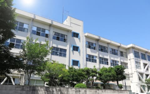 学校